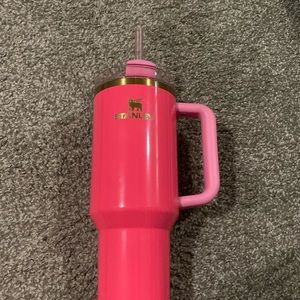 Barbie pink & gold stanley